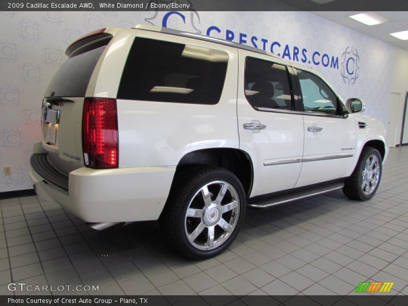 White Diamond / Ebony/Ebony 2009 Cadillac Escalade AWD