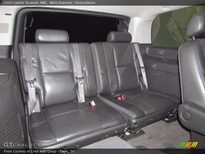 White Diamond / Ebony/Ebony 2009 Cadillac Escalade AWD