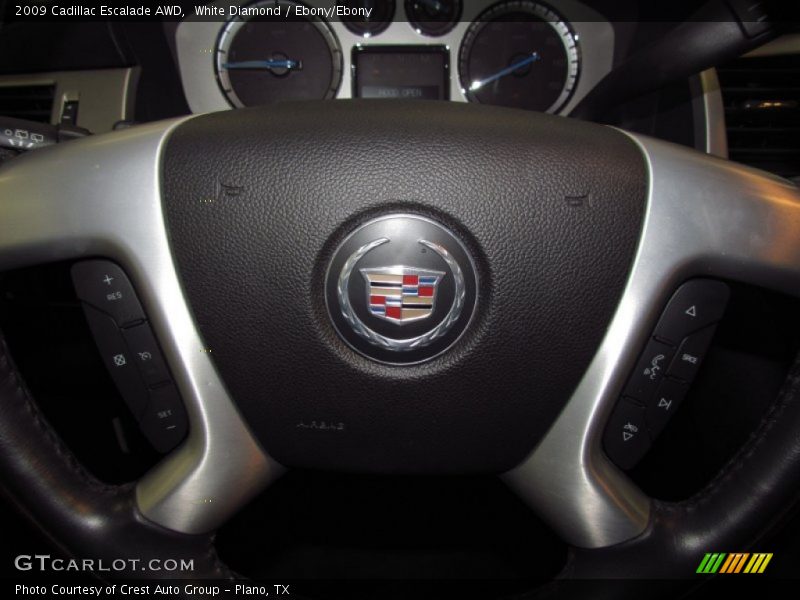White Diamond / Ebony/Ebony 2009 Cadillac Escalade AWD