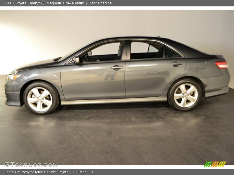 Magnetic Gray Metallic / Dark Charcoal 2010 Toyota Camry SE