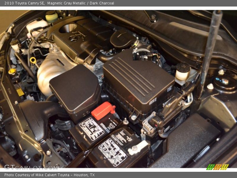Magnetic Gray Metallic / Dark Charcoal 2010 Toyota Camry SE