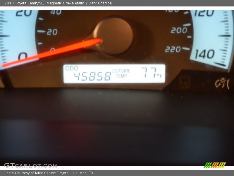 Magnetic Gray Metallic / Dark Charcoal 2010 Toyota Camry SE