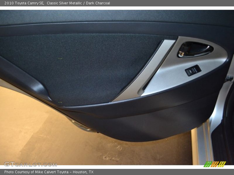 Classic Silver Metallic / Dark Charcoal 2010 Toyota Camry SE