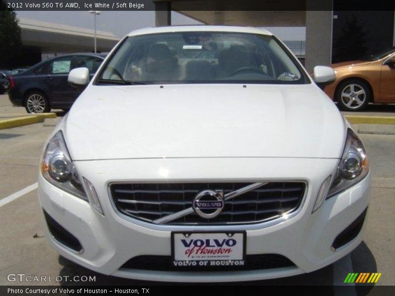 Ice White / Soft Beige 2012 Volvo S60 T6 AWD