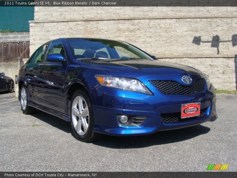 Blue Ribbon Metallic / Dark Charcoal 2011 Toyota Camry SE V6