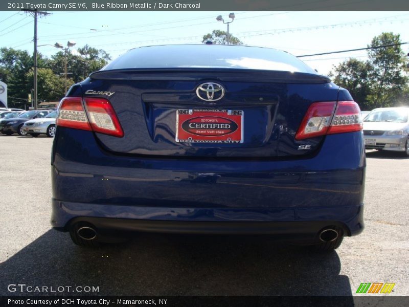 Blue Ribbon Metallic / Dark Charcoal 2011 Toyota Camry SE V6