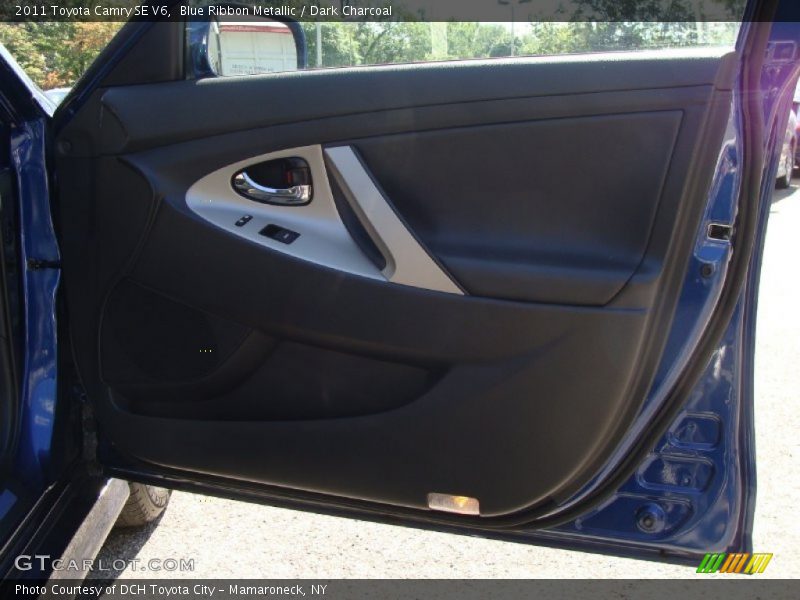 Blue Ribbon Metallic / Dark Charcoal 2011 Toyota Camry SE V6