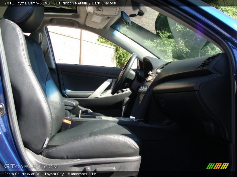 Blue Ribbon Metallic / Dark Charcoal 2011 Toyota Camry SE V6