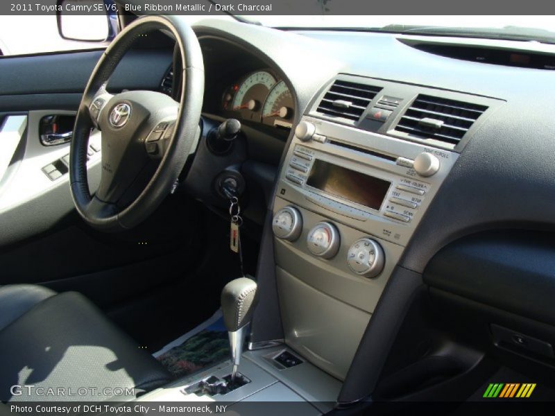 Blue Ribbon Metallic / Dark Charcoal 2011 Toyota Camry SE V6