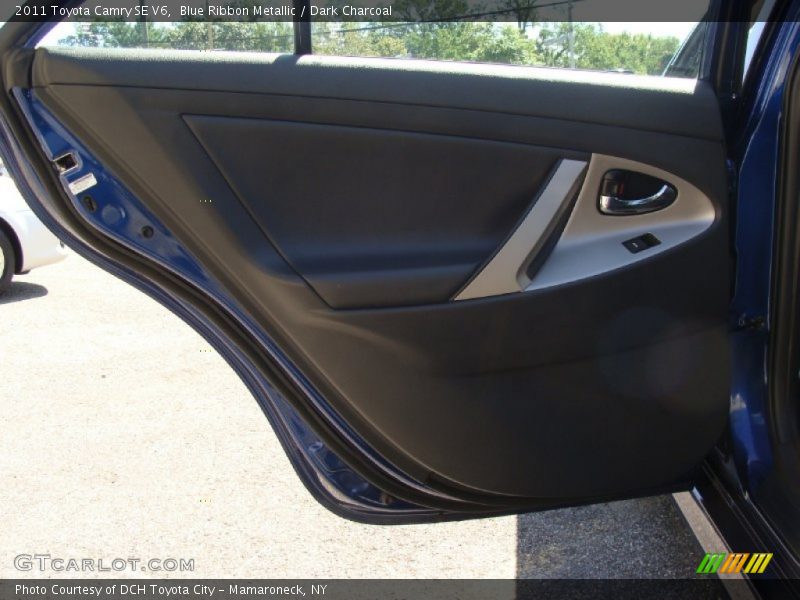 Blue Ribbon Metallic / Dark Charcoal 2011 Toyota Camry SE V6