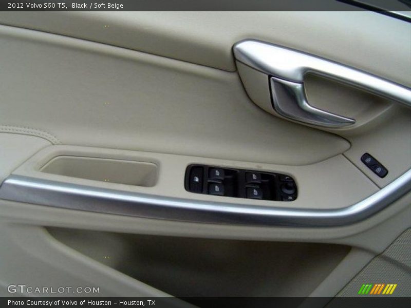 Black / Soft Beige 2012 Volvo S60 T5