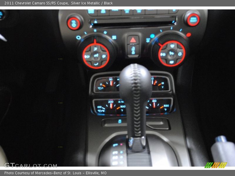 Controls of 2011 Camaro SS/RS Coupe