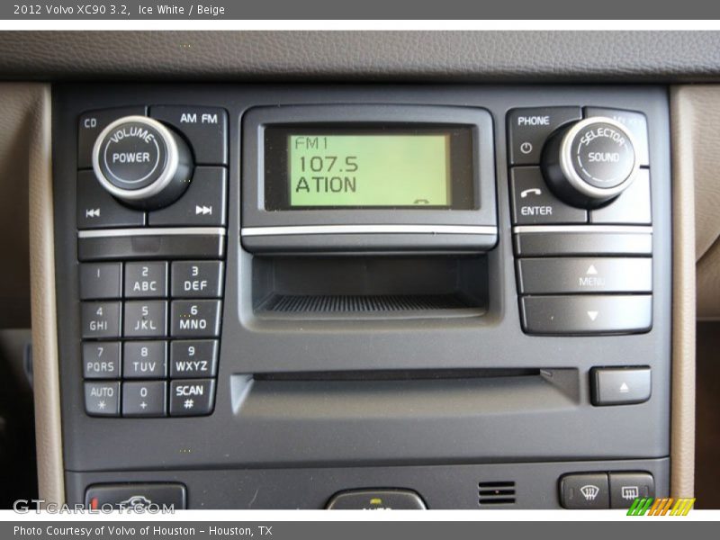 Ice White / Beige 2012 Volvo XC90 3.2