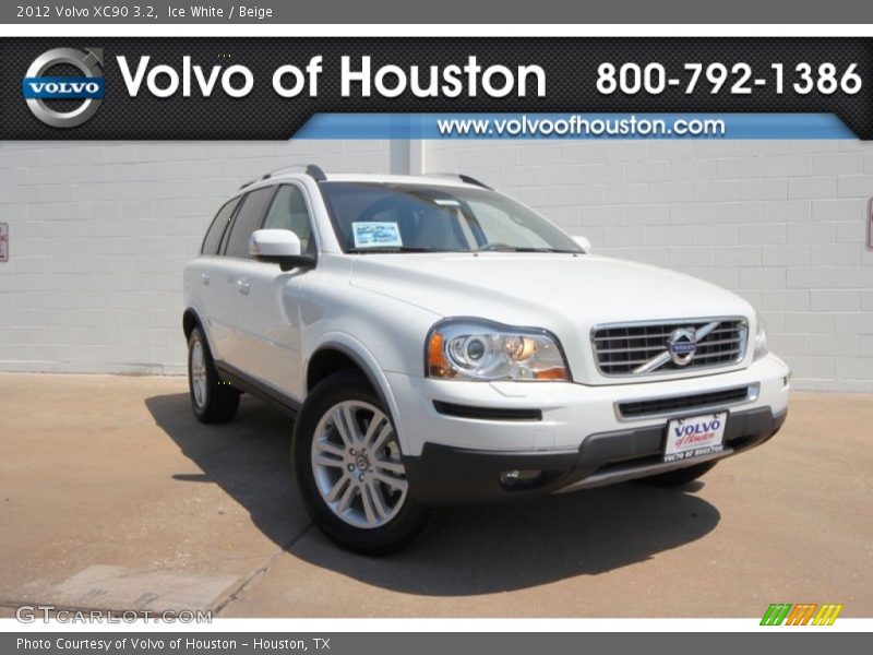 Ice White / Beige 2012 Volvo XC90 3.2