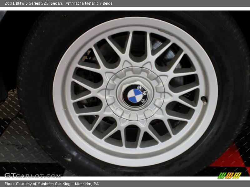  2001 5 Series 525i Sedan Wheel