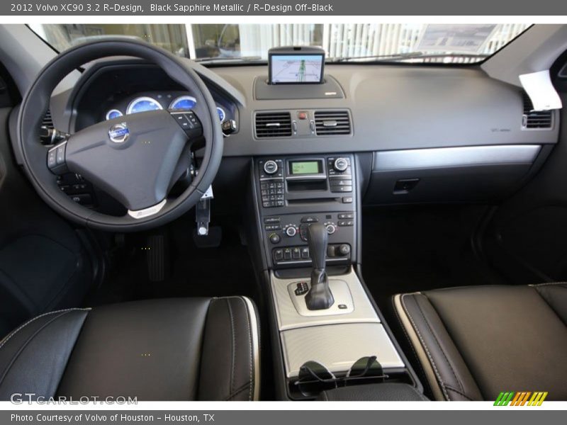Dashboard of 2012 XC90 3.2 R-Design
