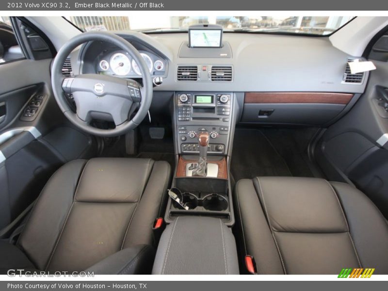 Dashboard of 2012 XC90 3.2