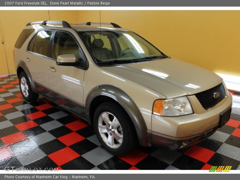 Dune Pearl Metallic / Pebble Beige 2007 Ford Freestyle SEL