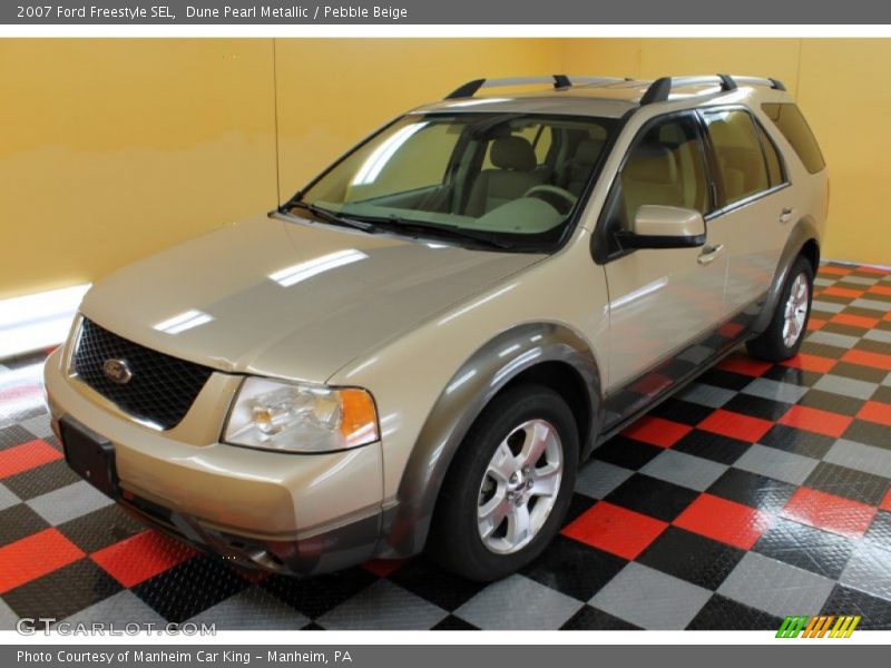 Dune Pearl Metallic / Pebble Beige 2007 Ford Freestyle SEL