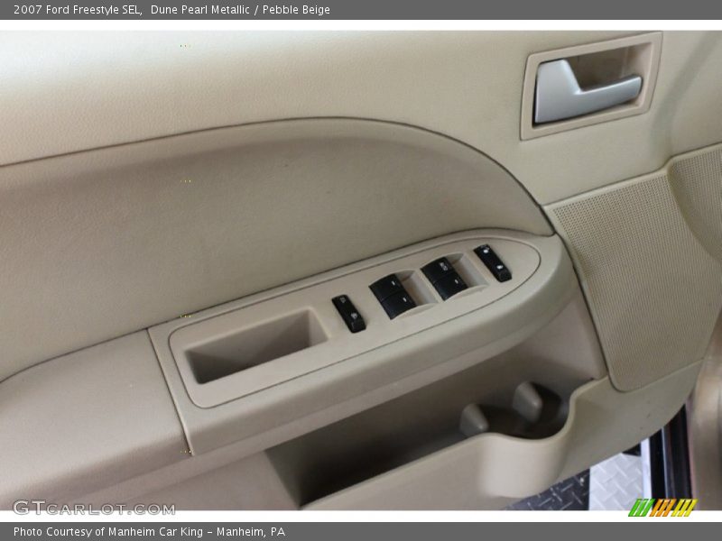 Dune Pearl Metallic / Pebble Beige 2007 Ford Freestyle SEL