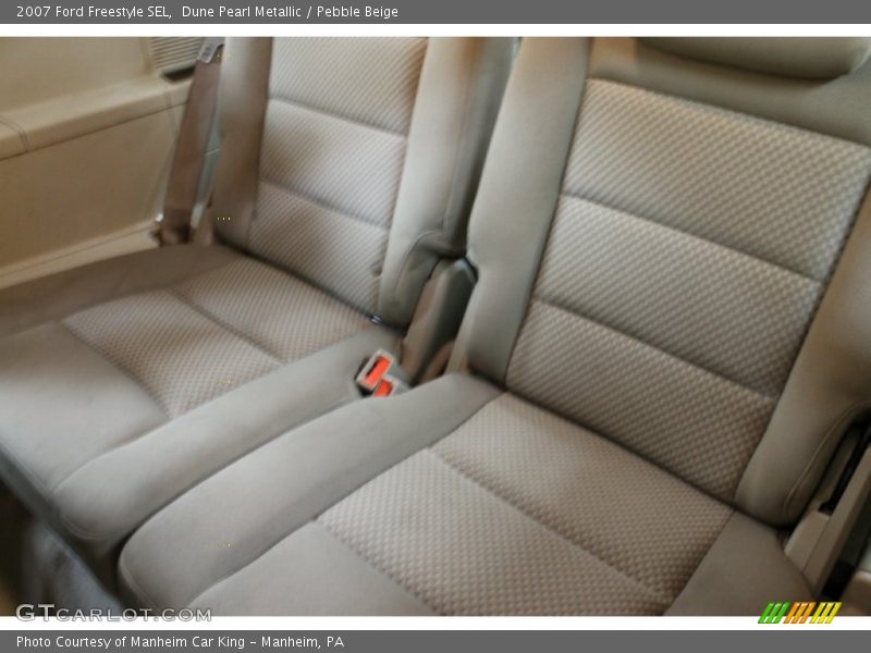 Dune Pearl Metallic / Pebble Beige 2007 Ford Freestyle SEL
