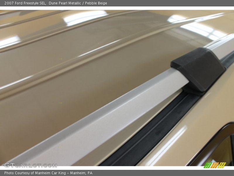 Dune Pearl Metallic / Pebble Beige 2007 Ford Freestyle SEL