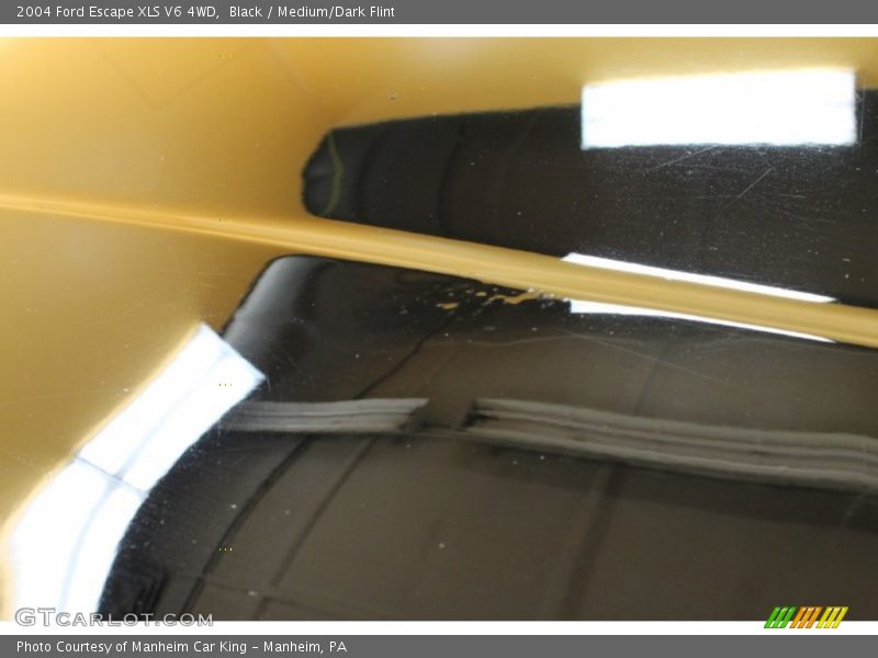 Black / Medium/Dark Flint 2004 Ford Escape XLS V6 4WD