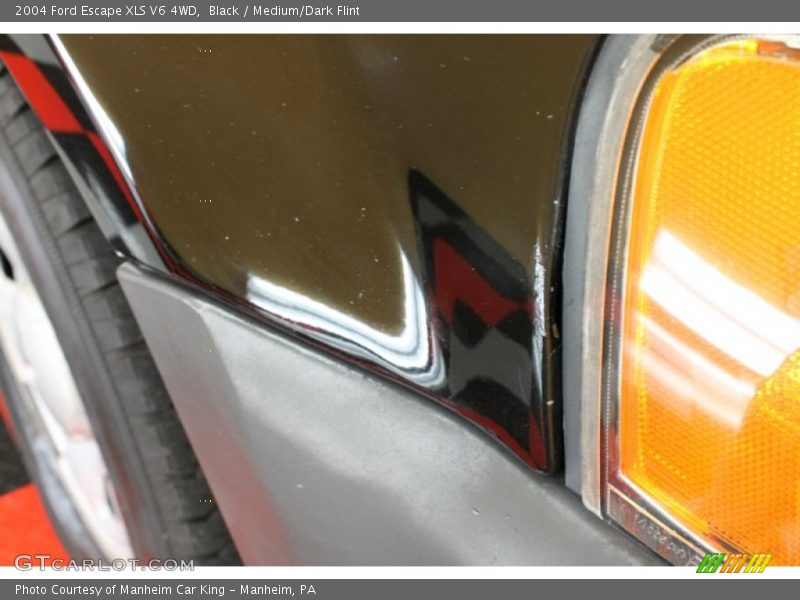Black / Medium/Dark Flint 2004 Ford Escape XLS V6 4WD