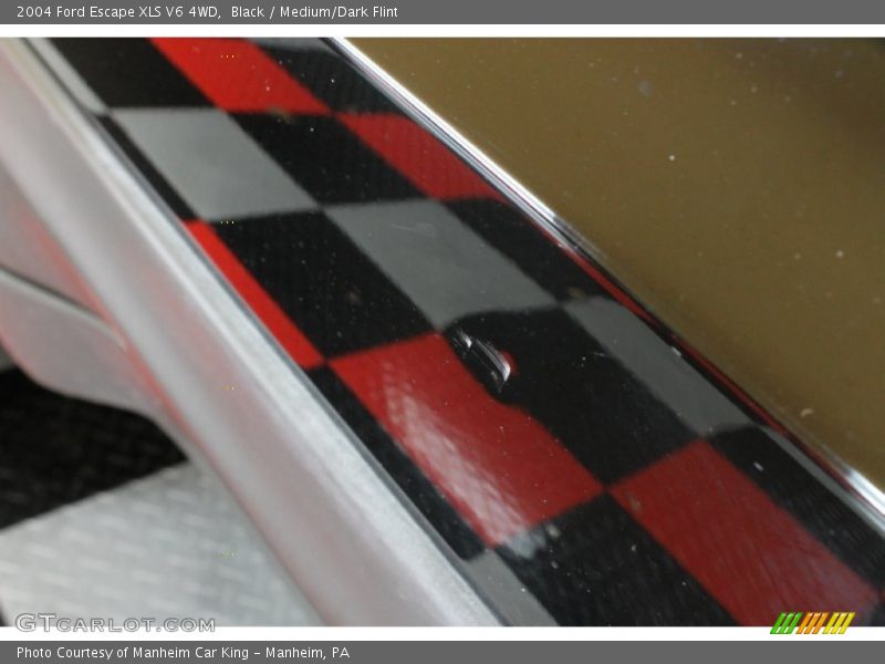 Black / Medium/Dark Flint 2004 Ford Escape XLS V6 4WD
