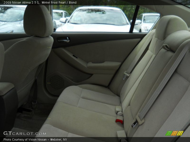 Winter Frost Pearl / Blond 2009 Nissan Altima 2.5 S