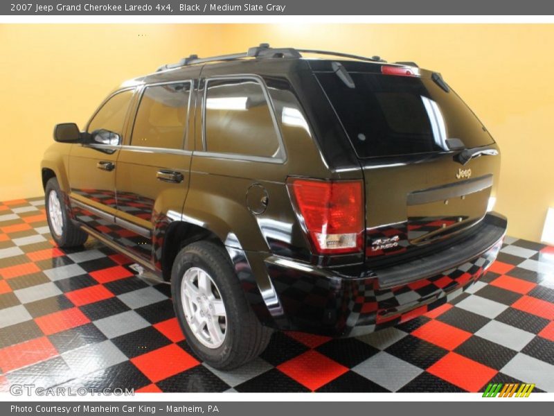 Black / Medium Slate Gray 2007 Jeep Grand Cherokee Laredo 4x4