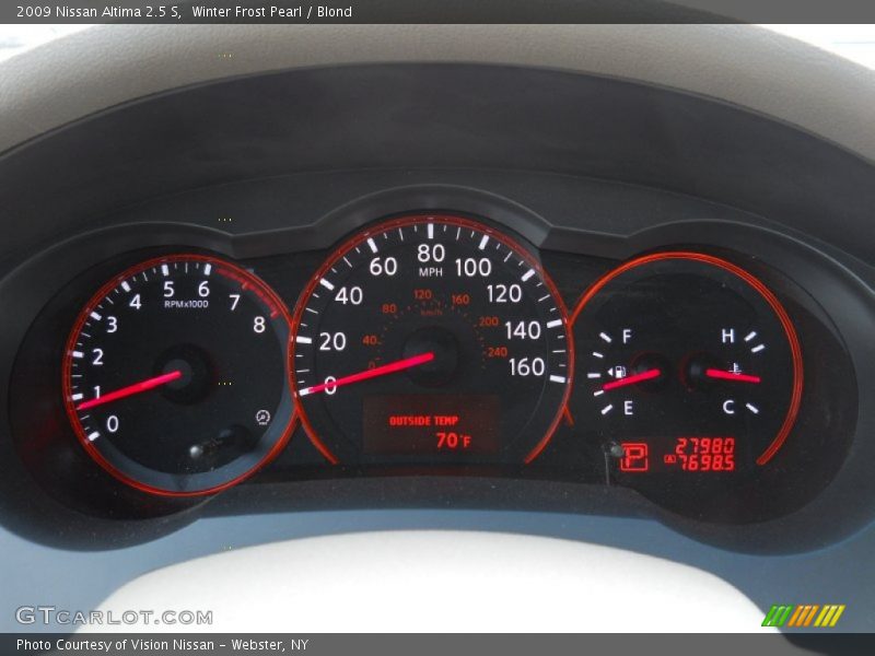 Winter Frost Pearl / Blond 2009 Nissan Altima 2.5 S
