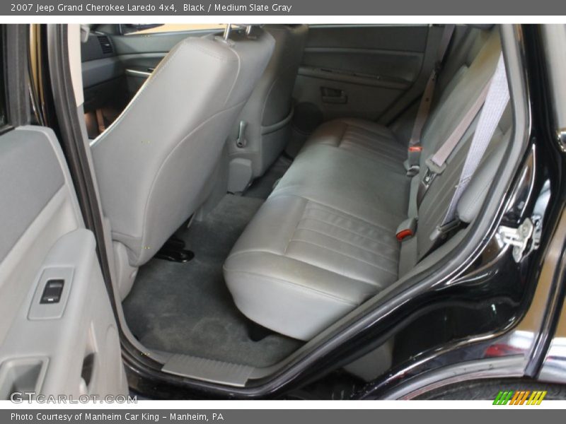 Black / Medium Slate Gray 2007 Jeep Grand Cherokee Laredo 4x4