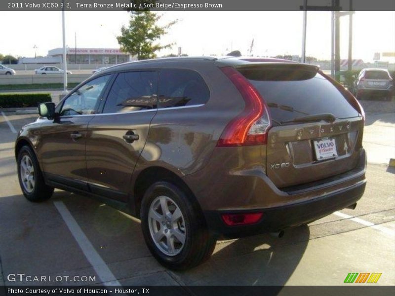 Terra Bronze Metallic / Soft Beige/Esspresso Brown 2011 Volvo XC60 3.2