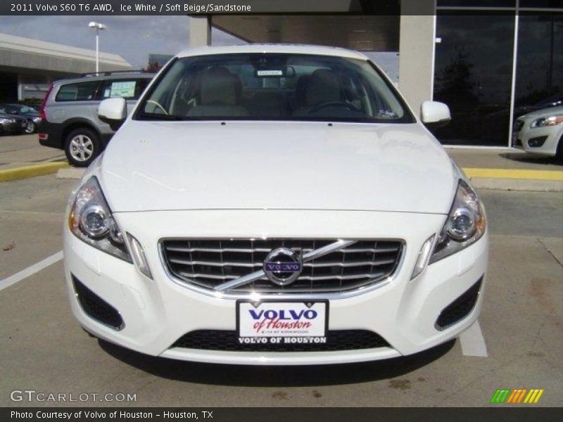 Ice White / Soft Beige/Sandstone 2011 Volvo S60 T6 AWD