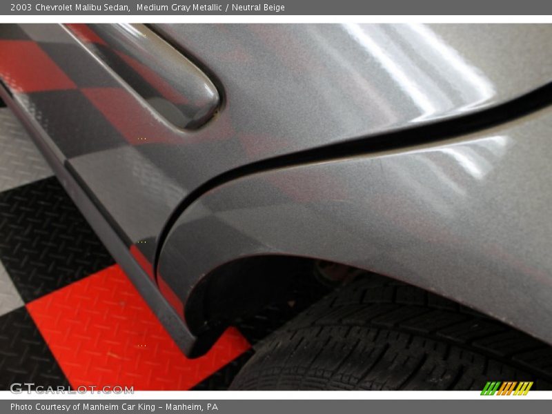 Medium Gray Metallic / Neutral Beige 2003 Chevrolet Malibu Sedan