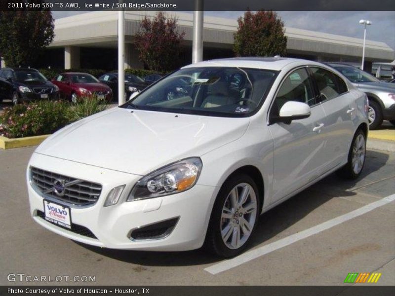 Ice White / Soft Beige/Sandstone 2011 Volvo S60 T6 AWD