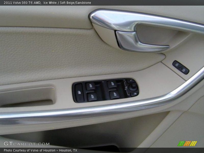 Ice White / Soft Beige/Sandstone 2011 Volvo S60 T6 AWD