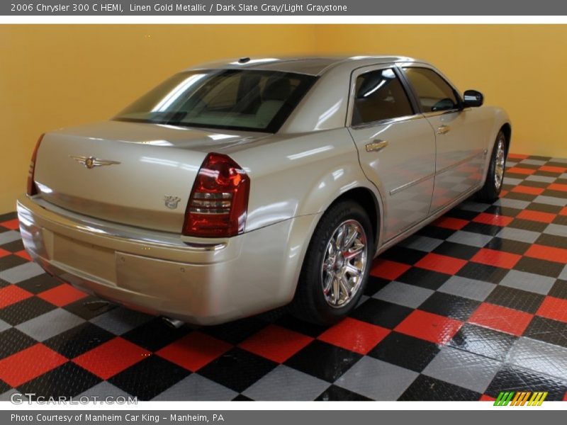 Linen Gold Metallic / Dark Slate Gray/Light Graystone 2006 Chrysler 300 C HEMI