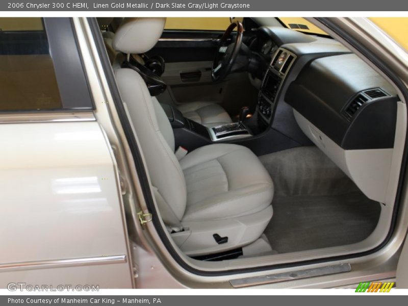 Linen Gold Metallic / Dark Slate Gray/Light Graystone 2006 Chrysler 300 C HEMI