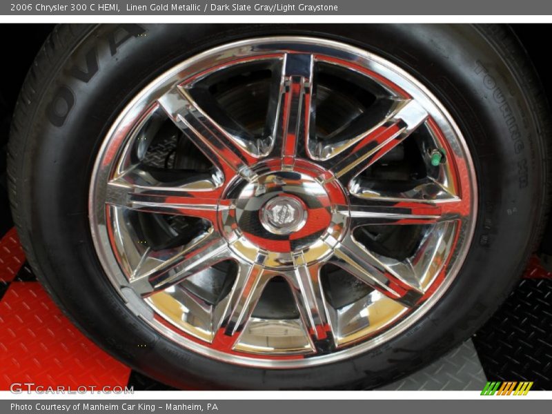 Linen Gold Metallic / Dark Slate Gray/Light Graystone 2006 Chrysler 300 C HEMI