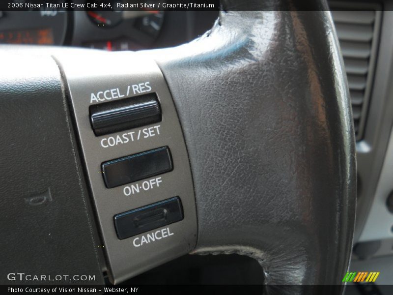Radiant Silver / Graphite/Titanium 2006 Nissan Titan LE Crew Cab 4x4
