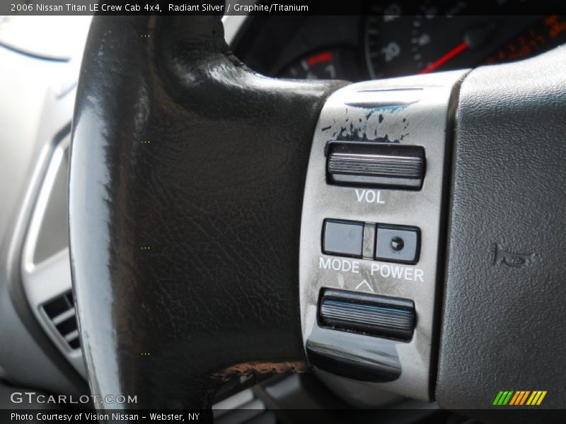 Radiant Silver / Graphite/Titanium 2006 Nissan Titan LE Crew Cab 4x4