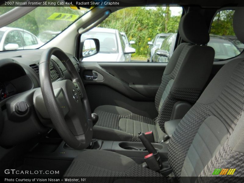 Radiant Silver / Graphite 2007 Nissan Frontier SE King Cab 4x4
