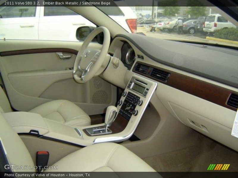 Ember Black Metallic / Sandstone Beige 2011 Volvo S80 3.2