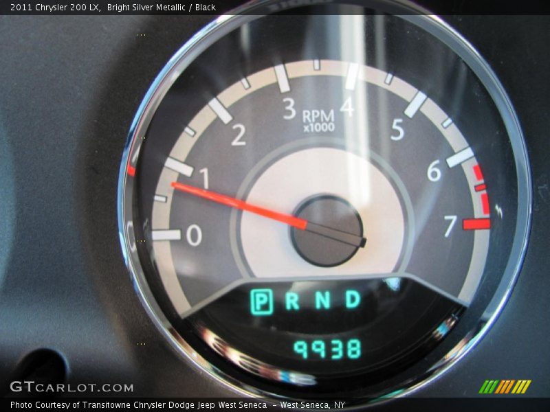 Bright Silver Metallic / Black 2011 Chrysler 200 LX