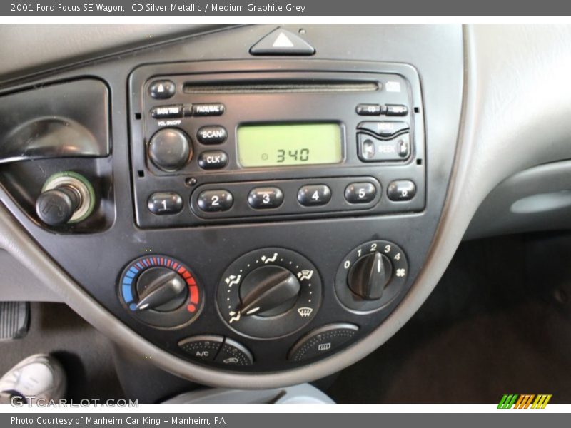 Controls of 2001 Focus SE Wagon