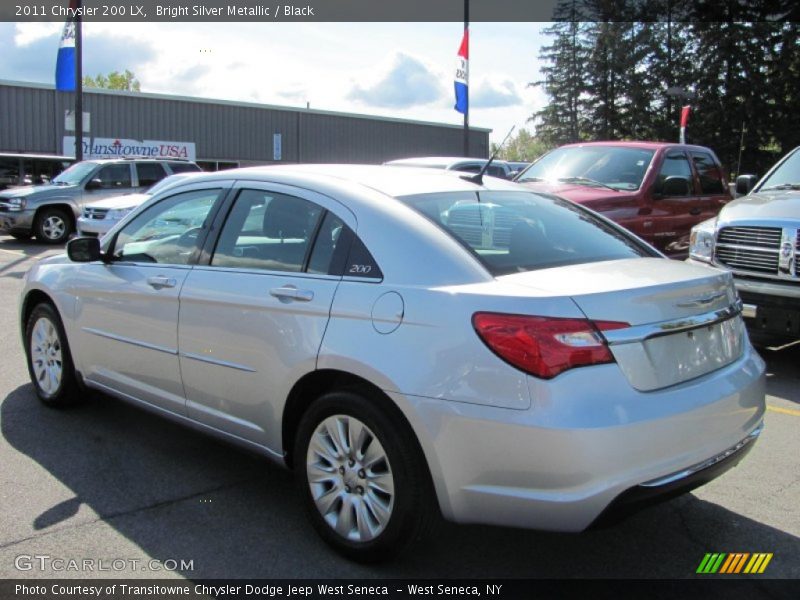 Bright Silver Metallic / Black 2011 Chrysler 200 LX