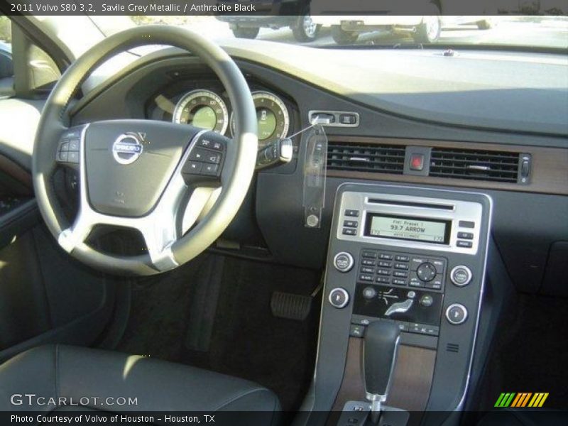 Savile Grey Metallic / Anthracite Black 2011 Volvo S80 3.2