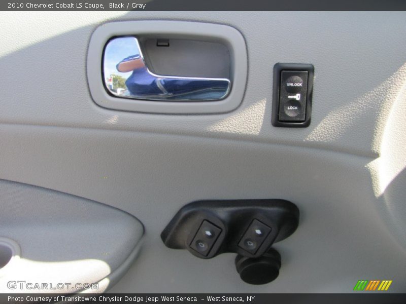 Black / Gray 2010 Chevrolet Cobalt LS Coupe